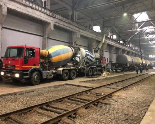 Turnare sapa cu pompa peste incalzirea in pardoseala