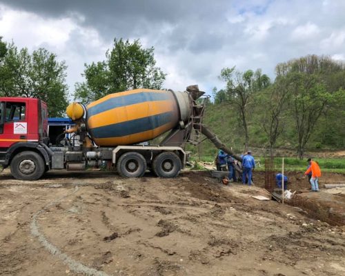 Turnare beton pardoseala