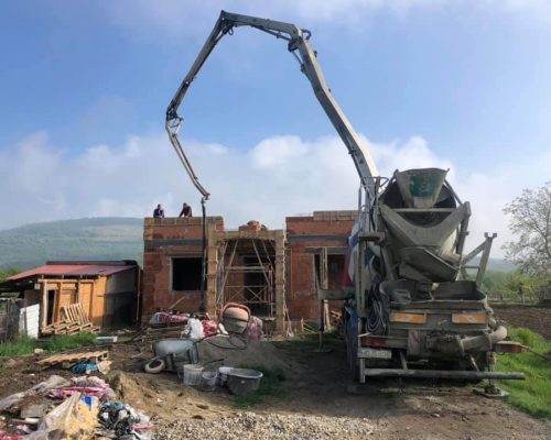 Turnare beton fundatie Deva